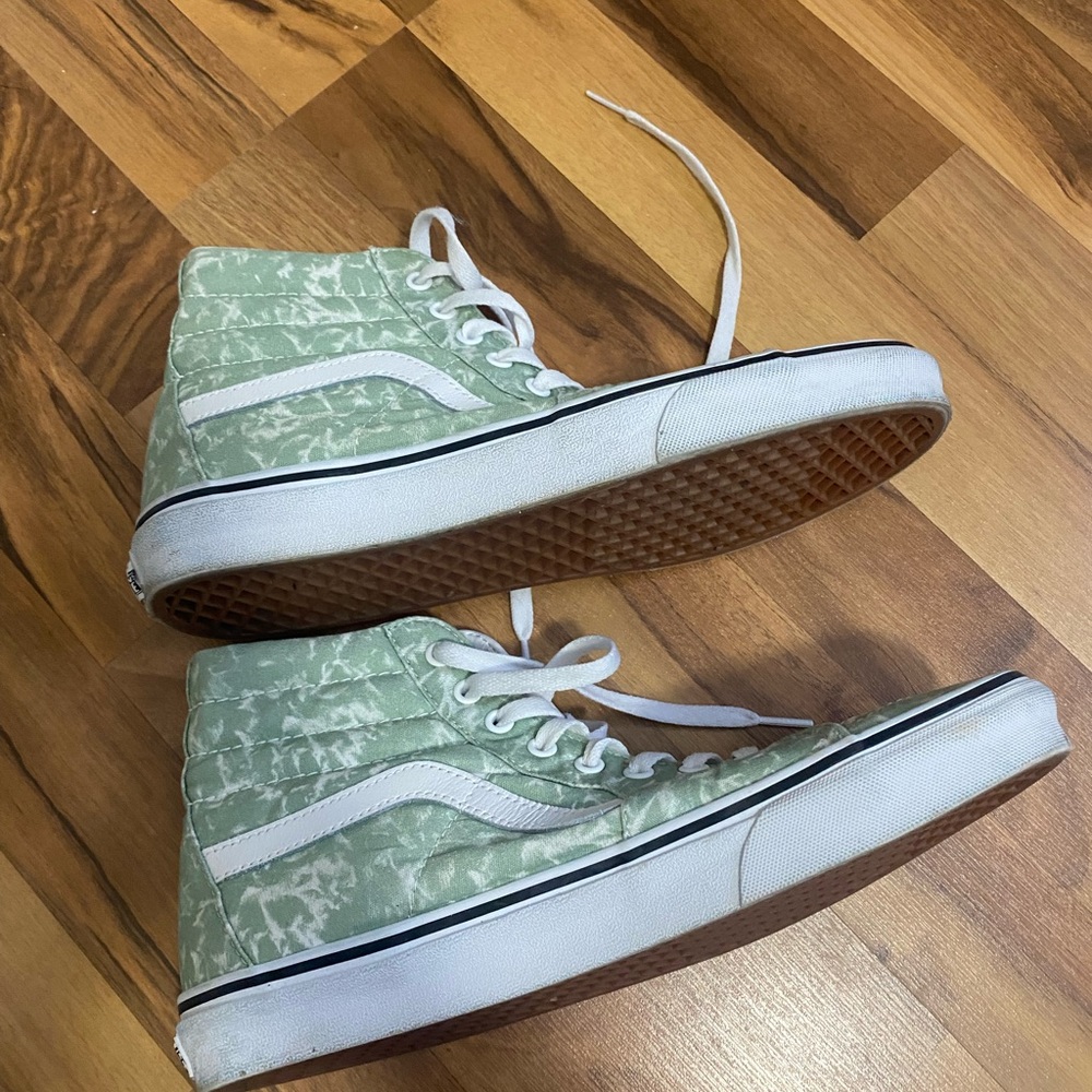 Men’s High Top Vans